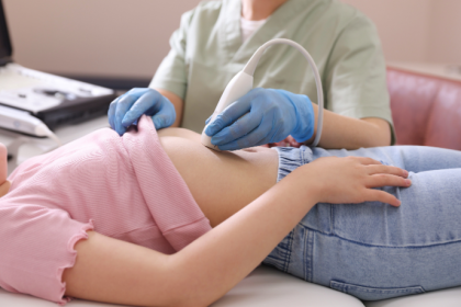 Dra. Thaline Neves mostra como o ultrassom abdominal pode revelar informações essenciais sobre a sua saúde.