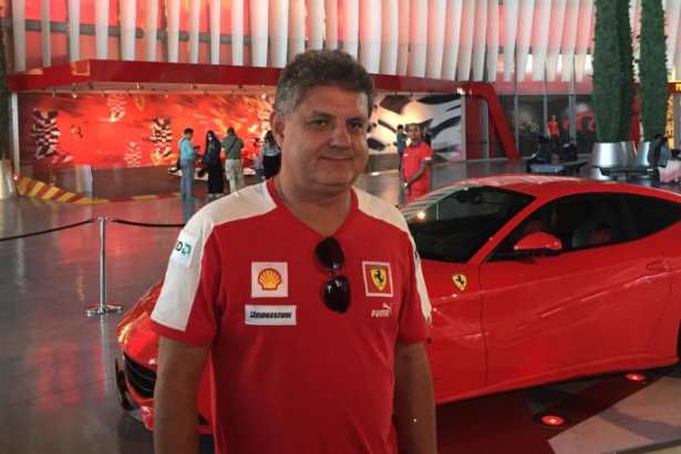 Leonardo Rocha de Almeida Abreu revela o encanto das Cavalhadas de Pirenópolis, onde cultura e fé se unem em um espetáculo único.