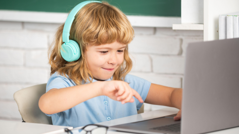 Com Sérgio Bento De Araújo, descubra como a tecnologia e o ensino adaptativo estão a redefinir o futuro da educação especial.