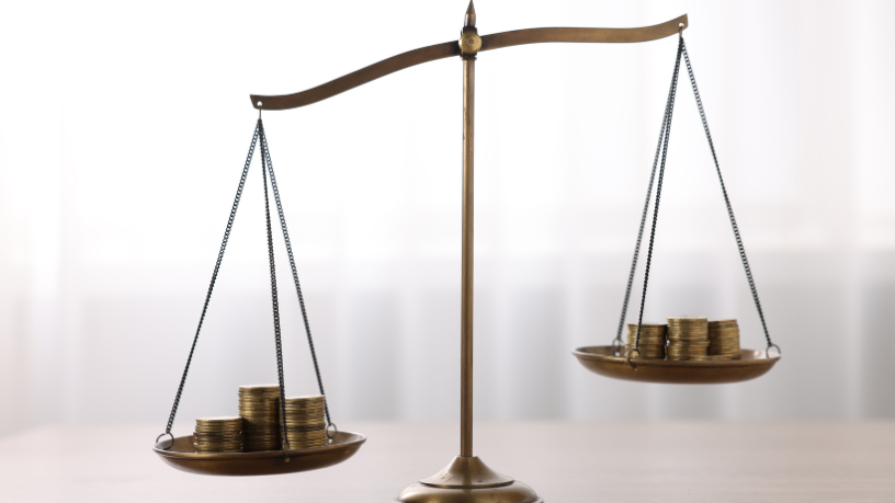 Hebron Costa Cruz de Oliveira afirma que a reflexão consciente é parte essencial da boa decisão no Direito.